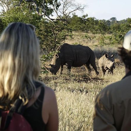 Jollyboys Backpackers Vandrarhem Livingstone Exteriör bild
