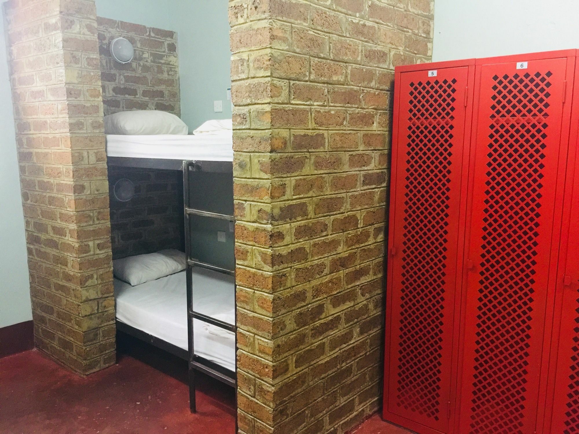 Jollyboys Backpackers Vandrarhem Livingstone Exteriör bild